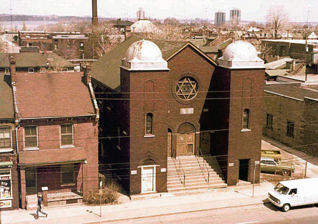 Adas Israel Synagogue exterior photo Cannon Street.